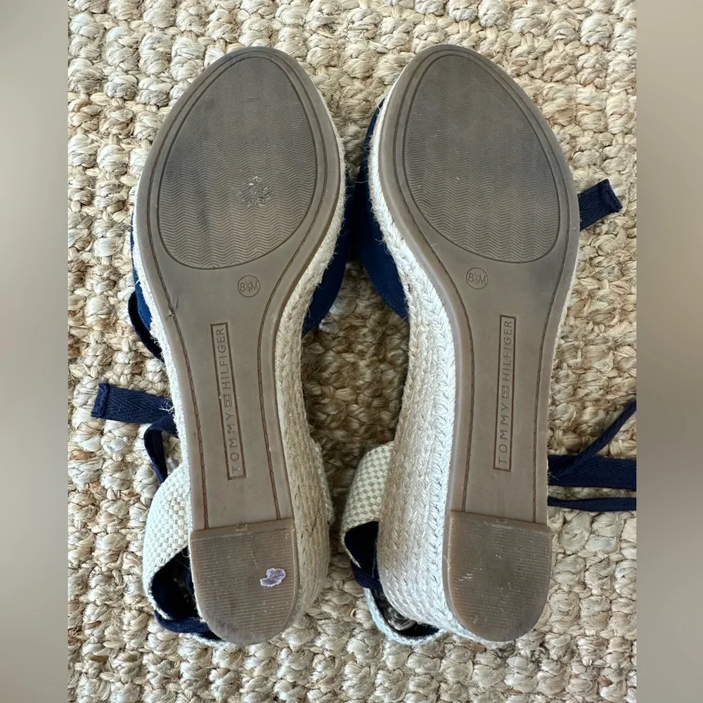 Tommy Hilfiger Navy Espadrille tie up Wedge Sandals size 8.5